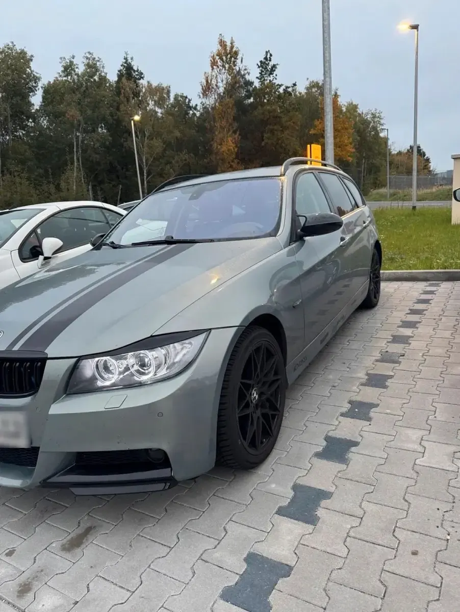 Gebraucht BMW 318 M Sport 129 PS (94 kW) 2006 Grau Kombi