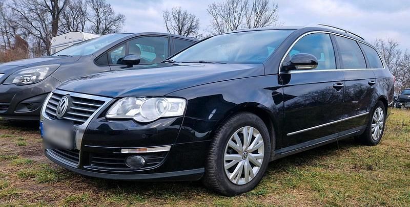 Schwarz Gebraucht 2006 VW Passat Highline Kombi | 2.999 € (Fairer Preis) - Bild 1/4