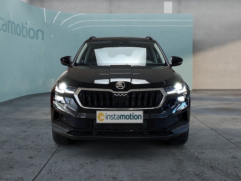 Gebraucht Skoda Karoq Elegance 150 PS (110 kW) 2024 Schwarz SUV