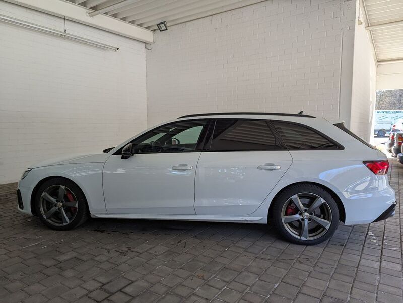 Gebraucht Audi S4 Basis 341 PS (250 kW) 2022 Weiß Kombi