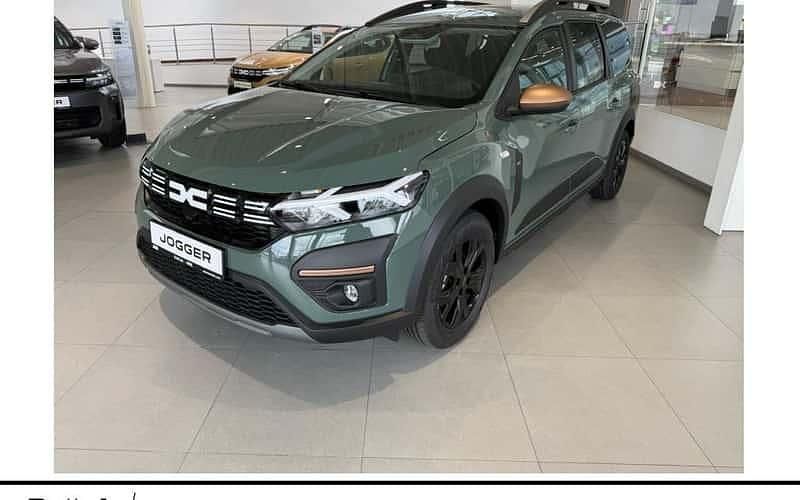 Grün Neu 2025 Dacia Jogger Extreme Van / Kleinbus | 28.729 € (Etwas zu teuer) - Bild 1/4