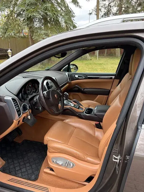 Brugt Porsche Cayenne 245 HK (180 kW) 2013 Brun SUV