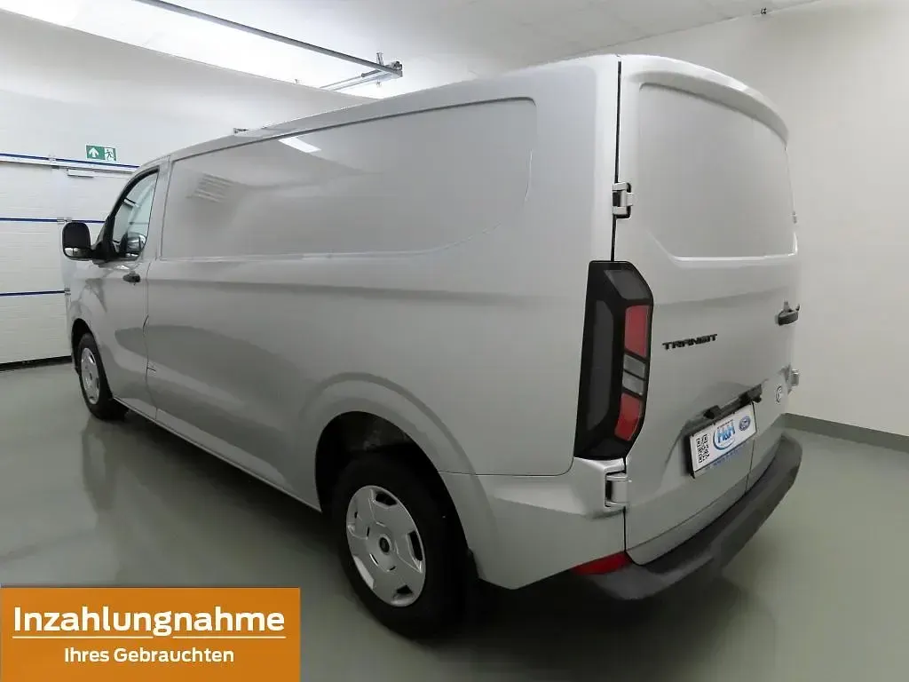 Gebraucht Ford Transit Custom Trend 136 PS (100 kW) 2025 Polar silber Van