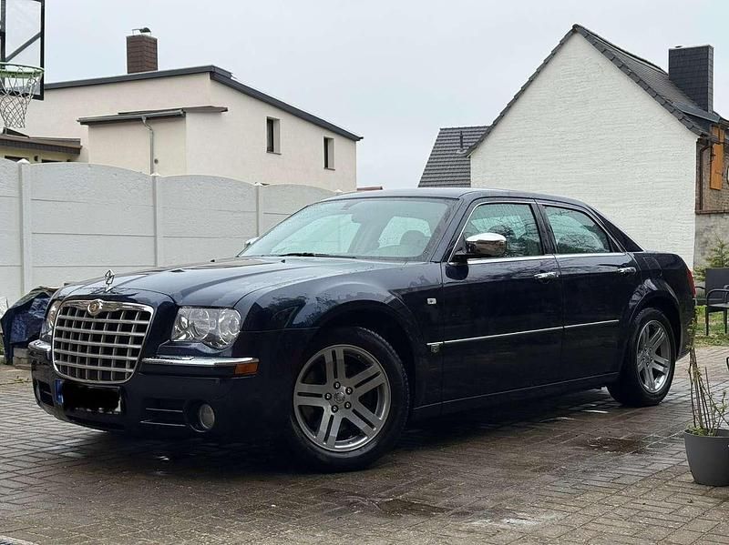 Blau Gebraucht 2004 Chrysler 300C Limousine | 7.450 € (Fairer Preis) - Bild 1/4