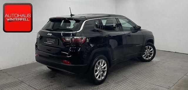 Gebraucht Jeep Compass Altitude 131 PS (96 kW) 2024 Schwarz SUV