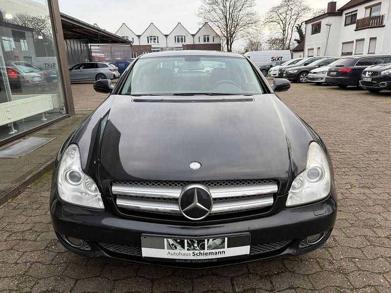 Gebraucht Mercedes CLS500 387 PS (284 kW) 2009 Schwarz Limousine