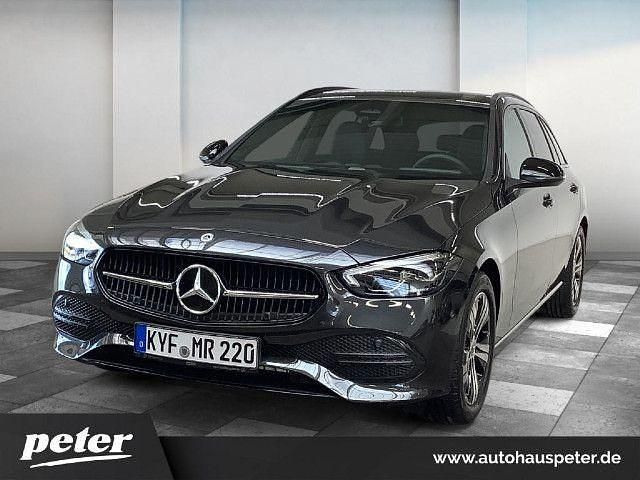 Grün Gebraucht 2022 Mercedes C220 Kombi | 47.810 € - Bild 1/4