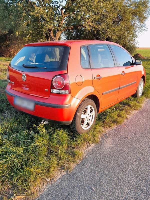 Brugt VW Polo 70 HK (51 kW) 2009 Rød Hatchback