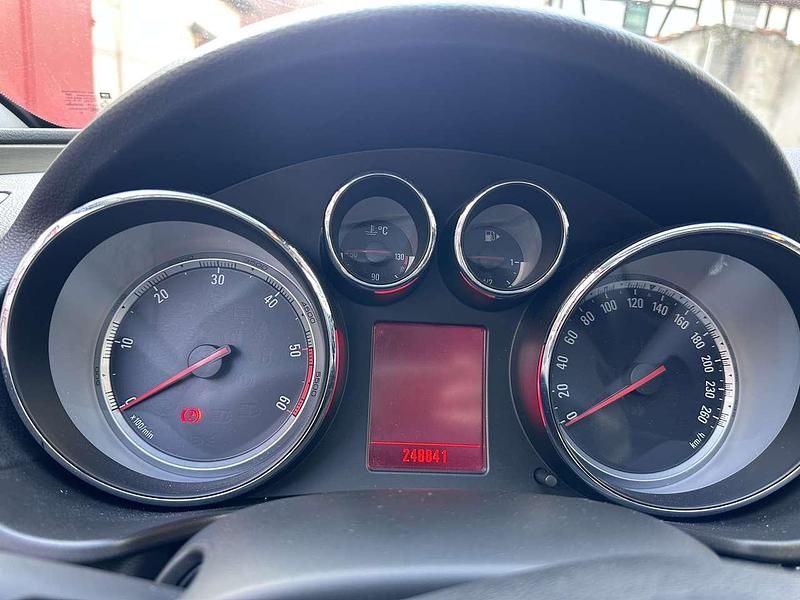 Gebraucht Opel Insignia Cosmo 160 PS (117 kW) 2008 Limousine