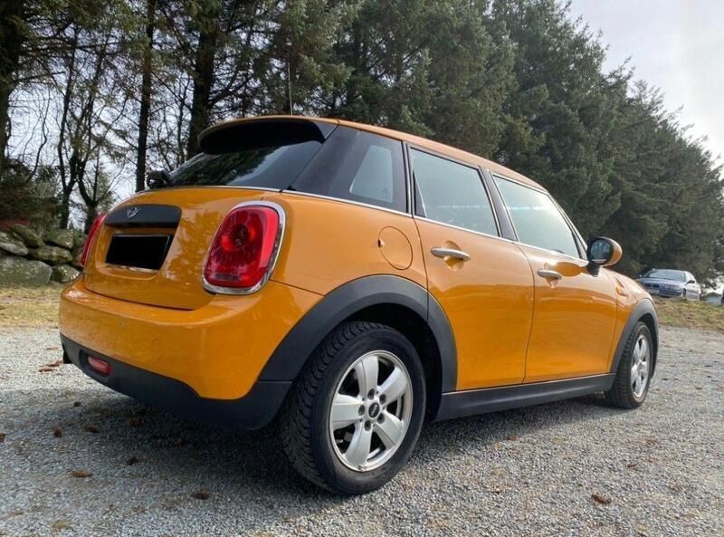 Gebraucht Mini ONE 102 PS (75 kW) 2016 Orange Kleinwagen