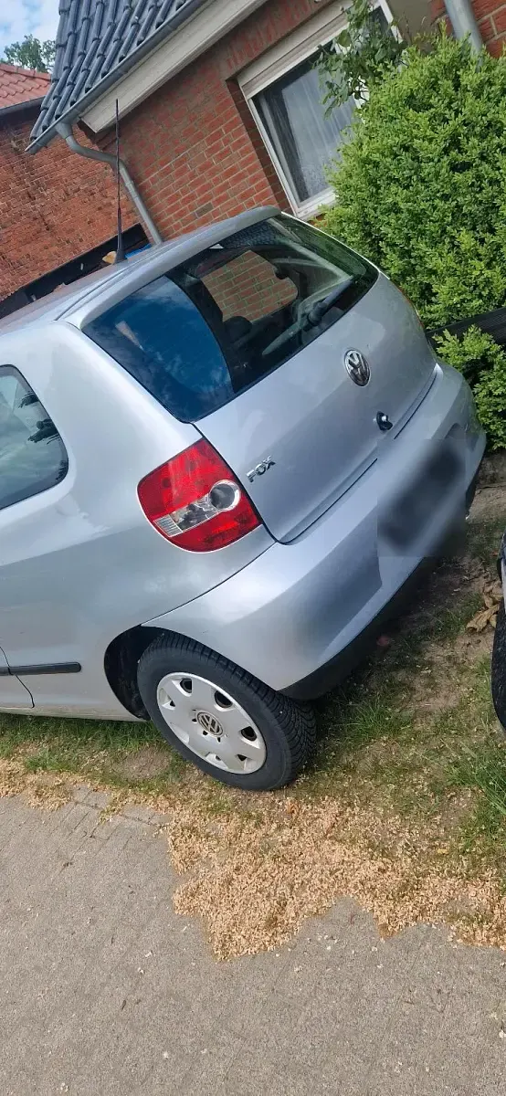 Gebraucht VW Fox 55 PS (40 kW) 2008 Silber Kleinwagen