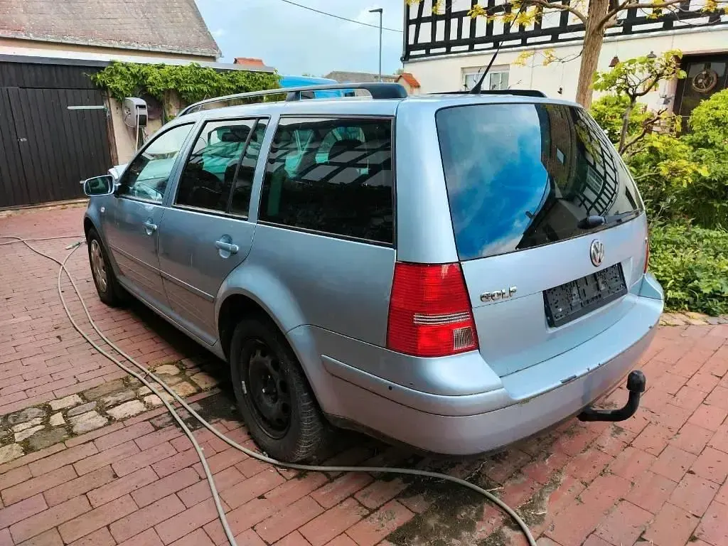 Gebraucht VW Golf IV 106 PS (77 kW) 2003 Andere farben Kombi
