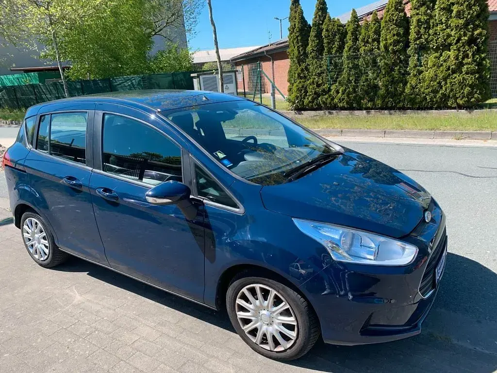 Second-hand Ford B-MAX 101 CP (74 kW) 2013 Albastru Monovolum