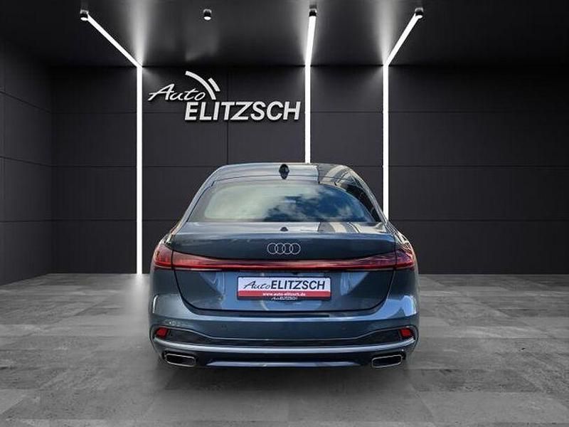 Gebraucht Audi A5 Sport 150 PS (110 kW) 2025 Blau Limousine