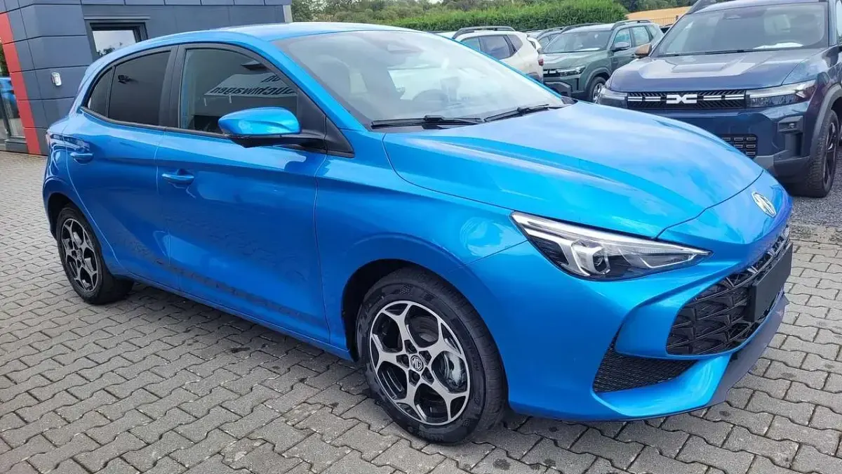 Neu MG MG3 Luxury 194 PS (142 kW) 2026 Como blau Kleinwagen