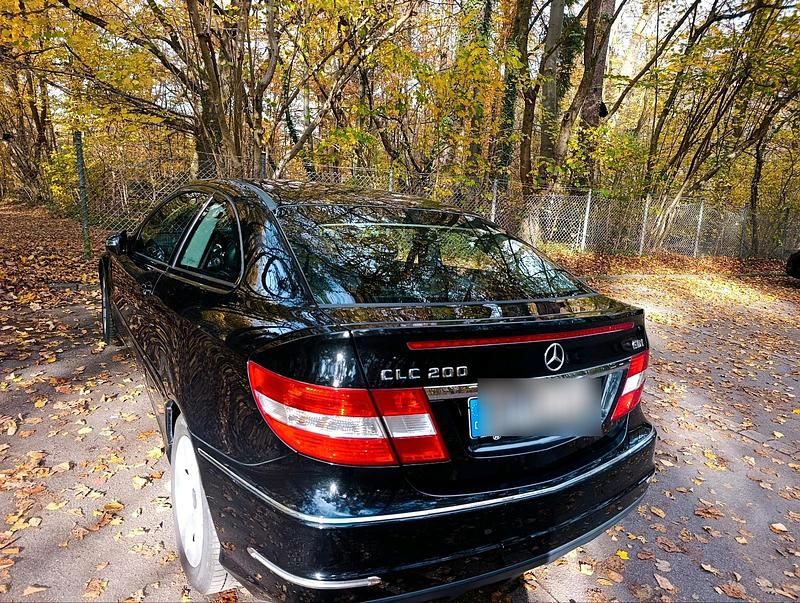 Schwarz Gebraucht 2009 Mercedes CLC200 Kleinwagen | 4.500 € - Bild 1/4