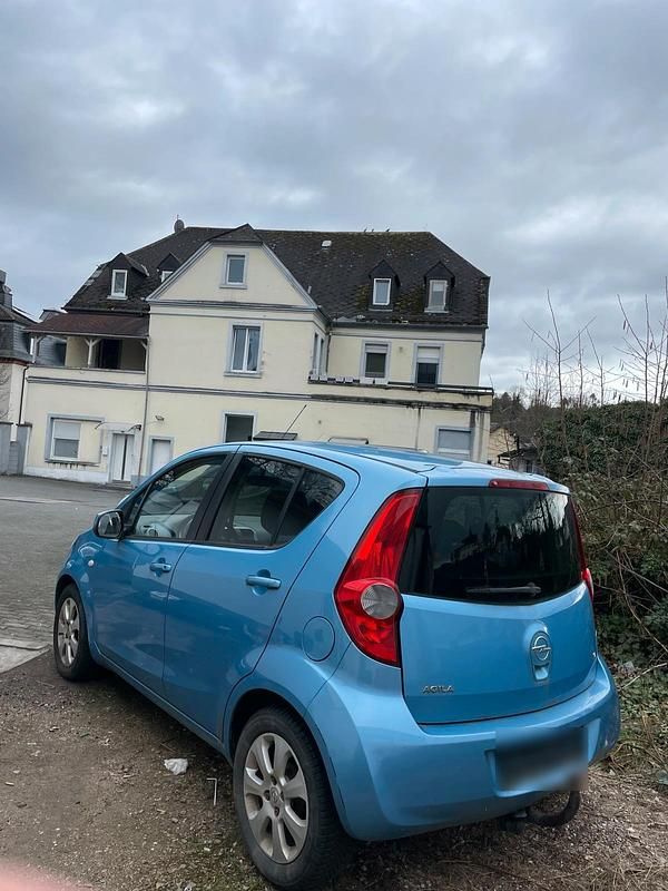 Gebraucht Opel Agila 86 PS (63 kW) 2008 Blau Kleinwagen