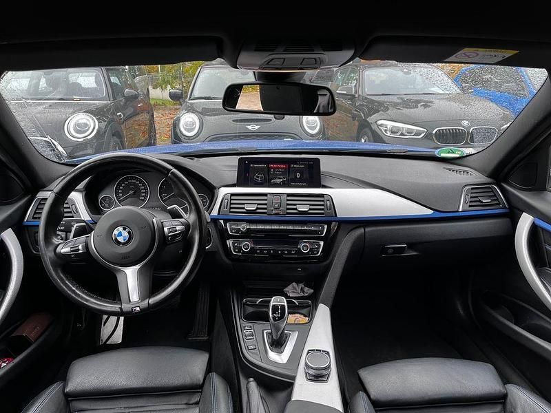 Gebraucht BMW 320 Shadowline 190 PS (139 kW) 2017 Blau Limousine