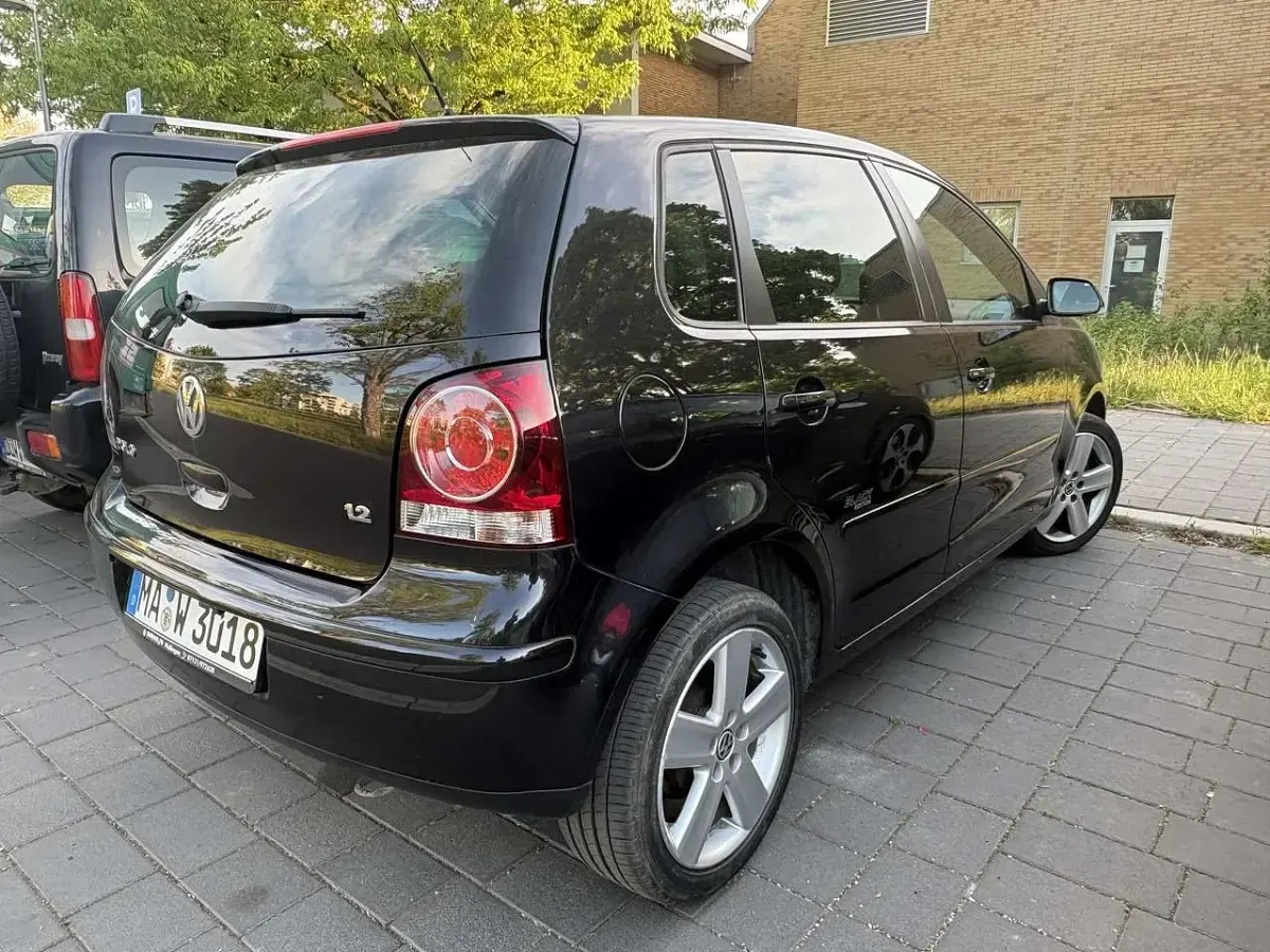 Gebraucht VW Polo Edition 70 PS (51 kW) 2009 Schwarz Kleinwagen