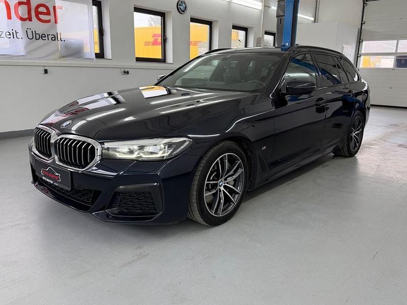 Gebraucht BMW 530 M Sport 286 PS (210 kW) 2021 Schwarz Kombi