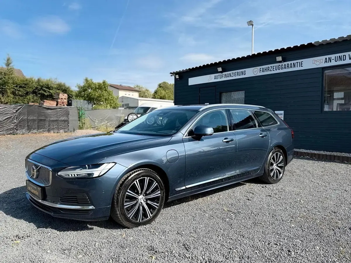 Gebraucht Volvo V90 Inscription 398 PS (292 kW) 2022 Denim blue Kombi