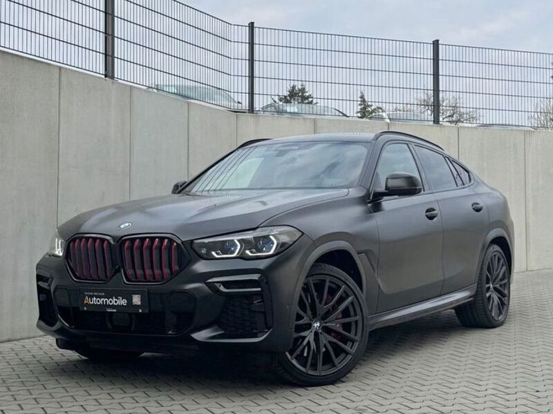 Schwarz Gebraucht 2022 BMW X6 M50 Comfort Edition SUV | 69.999 € (Teuer) - Bild 1/4