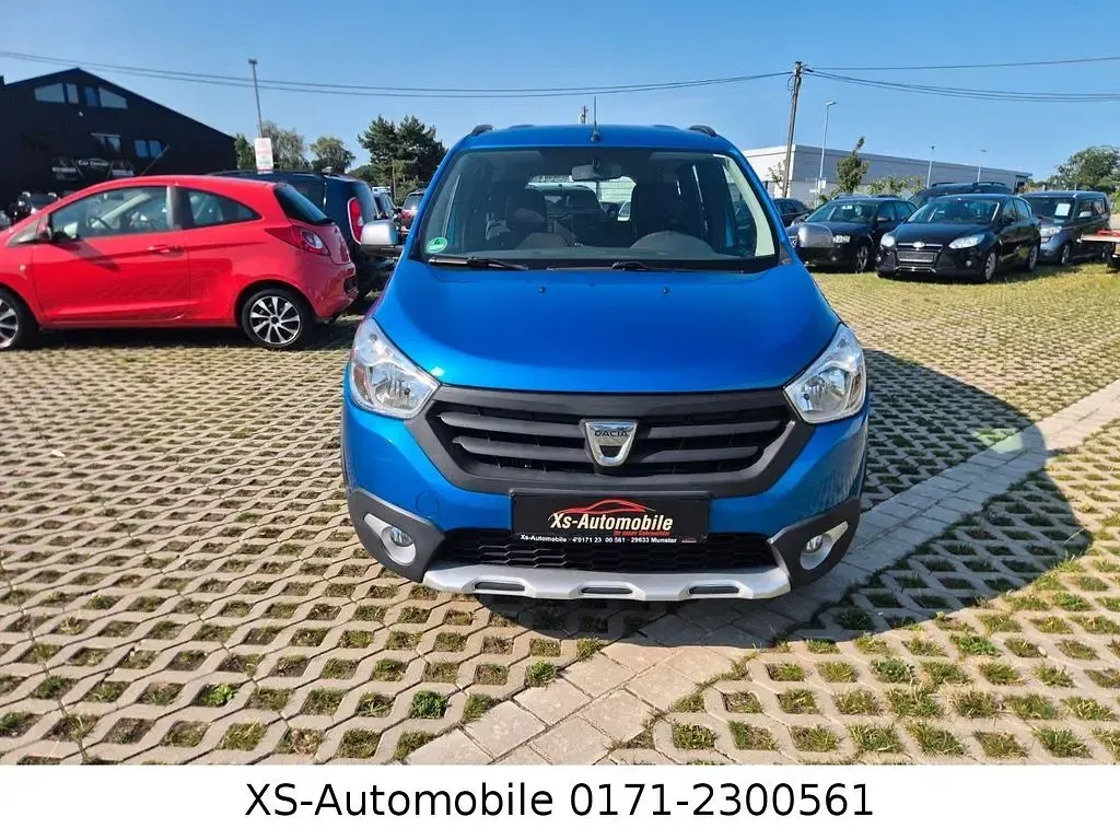 Gebraucht Dacia Lodgy Stepway 116 PS (85 kW) 2015 Blau Van / Kleinbus