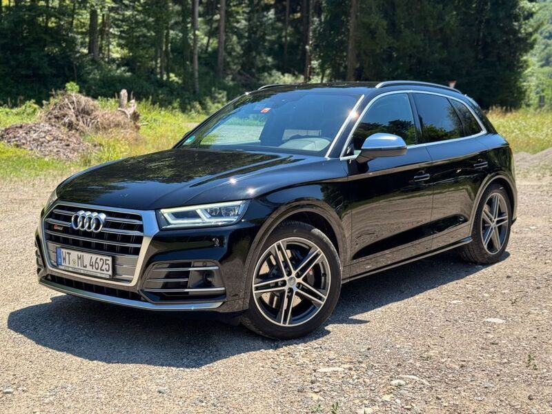 Schwarz Gebraucht 2019 Audi SQ5 Sport SUV | 39.800 € (Fairer Preis) - Bild 1/4