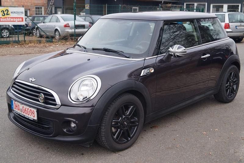 Usado Mini ONE 75 HP (55 kW) 2014 Castanho Citadino