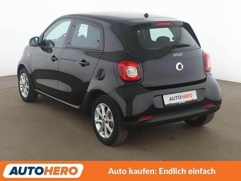 Gebraucht Smart ForFour Passion 71 PS (52 kW) 2018 Schwarz Kleinwagen