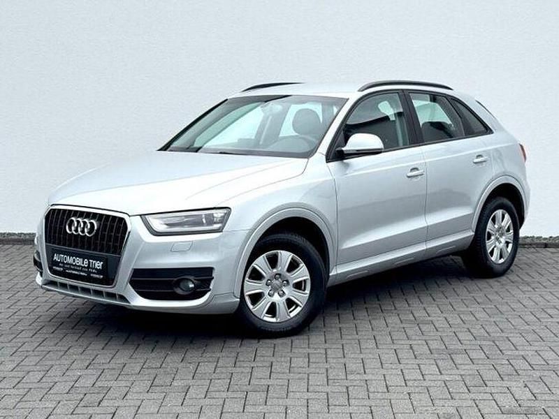 Gebraucht Audi Q3 Comfort 150 PS (110 kW) 2014 Eissilber SUV