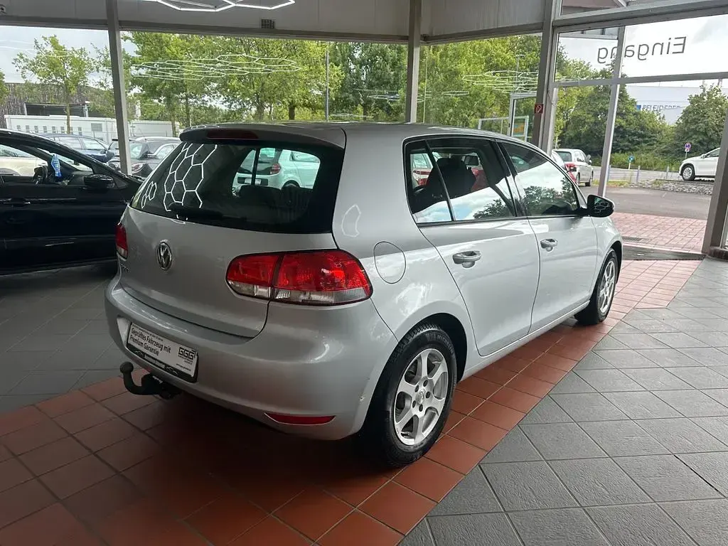 Gebraucht VW Golf V Trendline 80 PS (58 kW) 2008 Silber Limousine