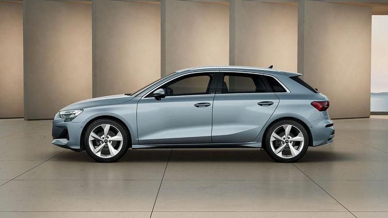 Gebraucht Audi A3 Advanced Plus 150 PS (110 kW) 2025 Pfeilgrau (metallic) Limousine
