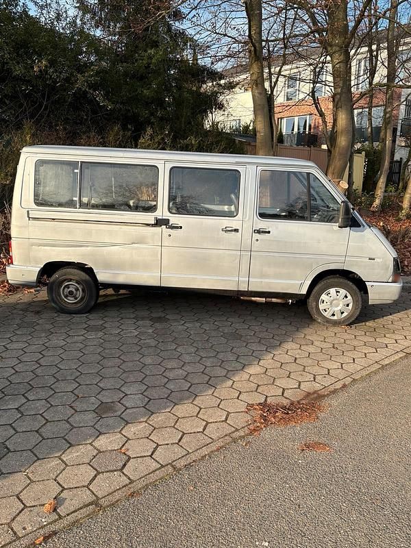 Gebraucht Renault Trafic 120 PS (88 kW) 1997 Silber Van / Kleinbus