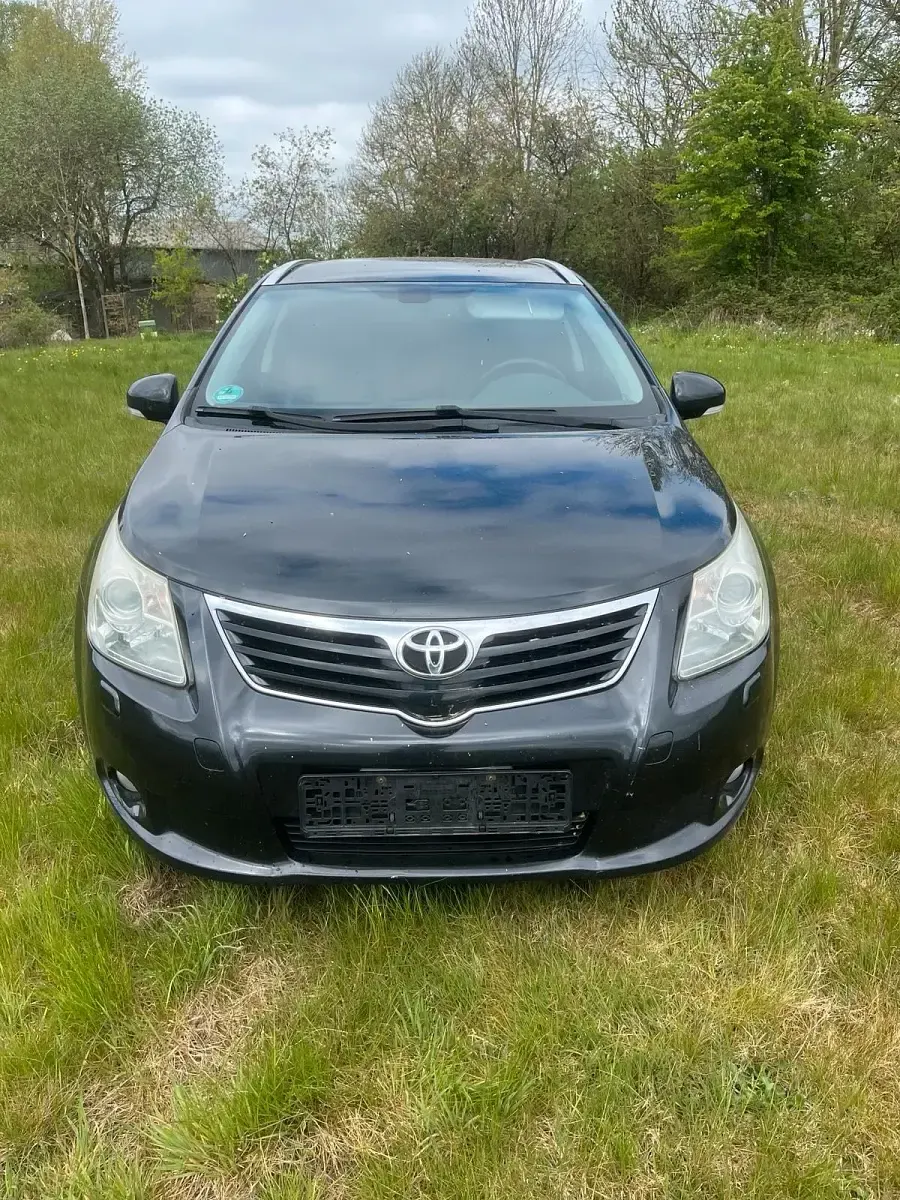 Gebraucht Toyota Avensis T2 176 PS (129 kW) 2010 Schwarz Kombi