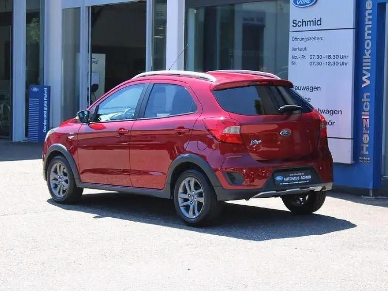 Usata Ford Ka Plus Active 63 CV (46 kW) 2019 Rosso Utilitaria