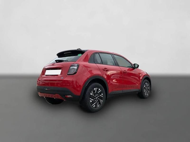 Gebraucht Fiat 600 Red 114 kW (156 PS) 2023 Rot SUV
