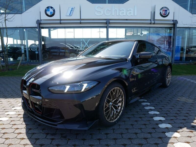 Schwarz Neu 2025 BMW M4 Performance Coupé | 132.990 € (Superpreis) - Bild 1/4
