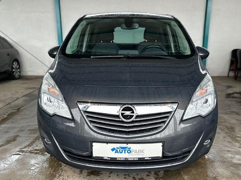 Gebraucht Opel Meriva Innovation 131 PS (96 kW) 2013 Grau Van / Kleinbus
