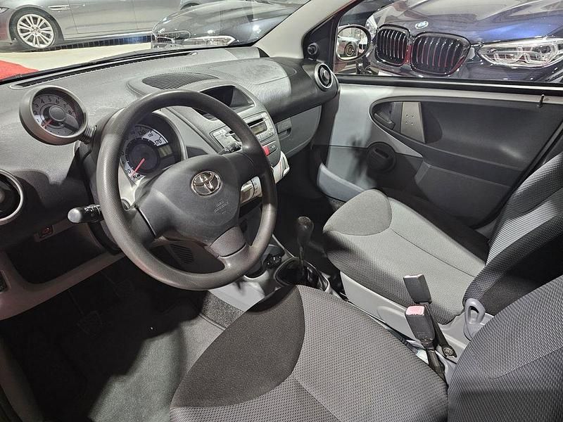 Gebraucht Toyota Aygo Basis 68 PS (50 kW) 2008 Kleinwagen