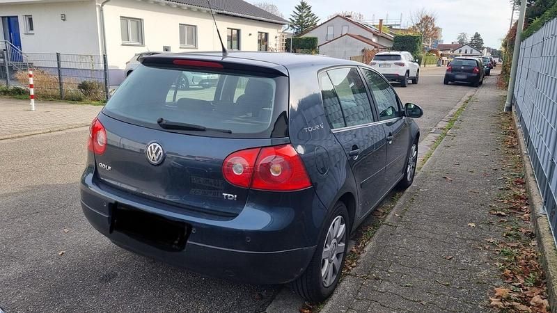 Gebraucht VW Golf V 105 PS (77 kW) 2007 Blau Limousine