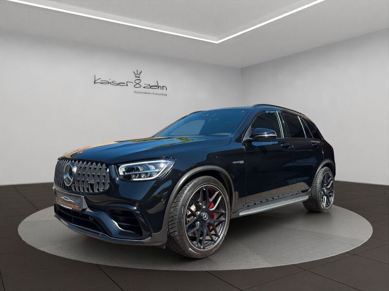 Schwarz Gebraucht 2021 Mercedes GLC63 AMG AMG SUV | 66.888 € (Fairer Preis) - Bild 1/4