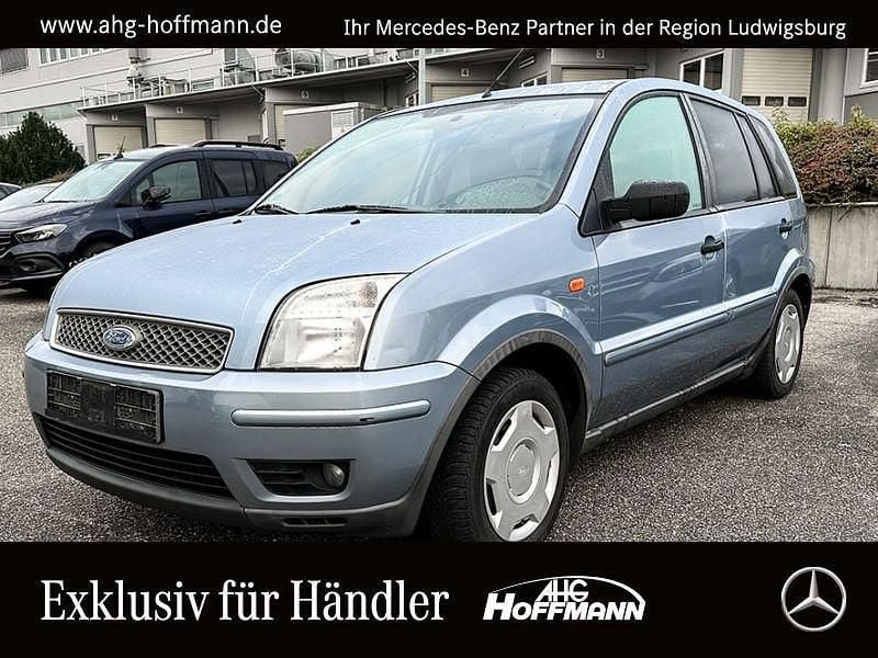 Blau Gebraucht 2005 Ford Fusion Limousine | 1.950 € (Etwas zu teuer) - Bild 1/4