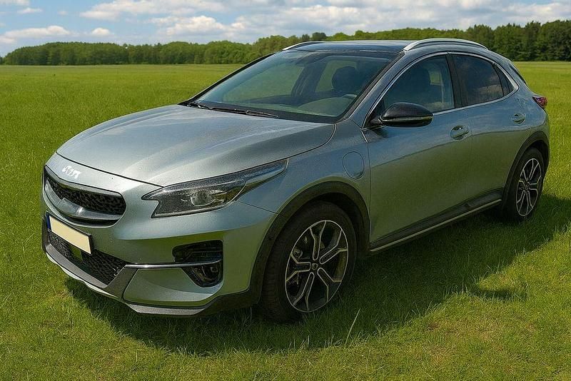 Silber Gebraucht 2022 Kia XCeed Platinum SUV | 20.750 € (Fairer Preis) - Bild 1/4