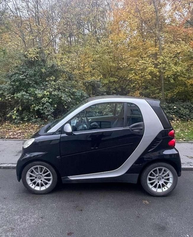 Gebraucht Smart ForTwo Coupé 71 PS (52 kW) 2009 Grau Kleinwagen