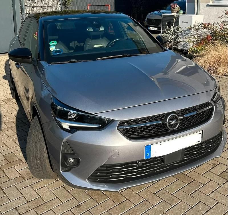 Gebraucht Opel Corsa-e Ultimate 100 kW (136 PS) 2021 Silber Kleinwagen