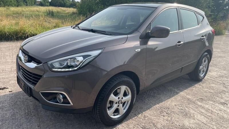 Braun Gebraucht 2014 Hyundai ix35 SUV | 10.450 € (Guter Preis) - Bild 1/4