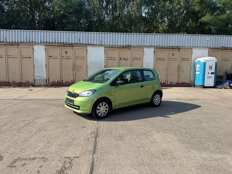 Grün Gebraucht 2016 Skoda Citigo Cool Edition Kleinwagen | 2.450 € (Guter Preis) - Bild 1/4