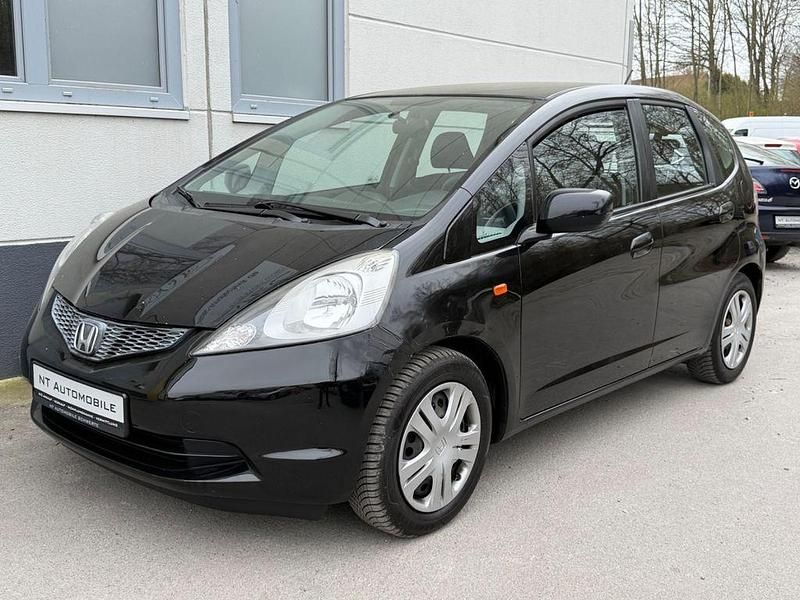 Gebraucht Honda Jazz Trend 90 PS (66 kW) 2011 Schwarz Kleinwagen