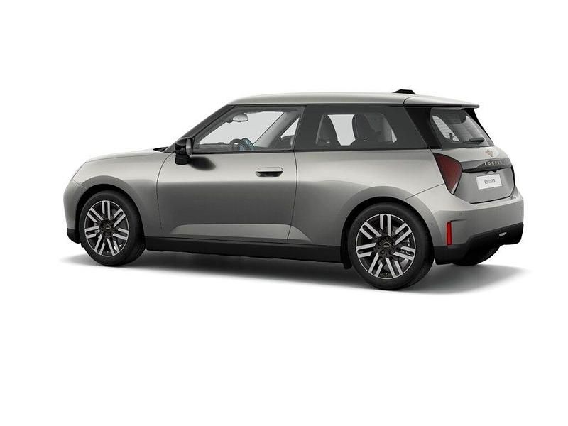 Gebraucht Mini Cooper Classic 135 kW (184 PS) 2024 Silber Kleinwagen